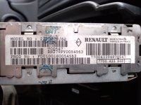 radio renault.jpg