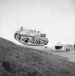 The_British_Army_in_the_United_Kingdom_1939-45_H25279.jpg