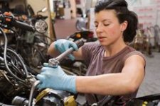 kobieta mechanik.jpg